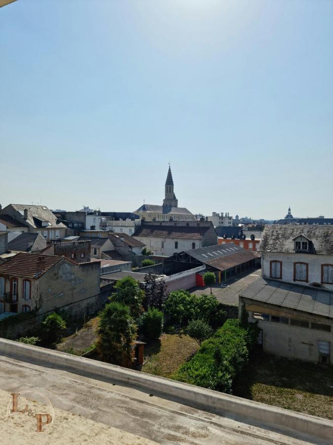Le Belvedere Vue Pyrenees, Familiale, Centre Tarbes Lägenhet Exteriör bild